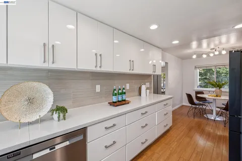 $1,149,000 | 28086 Thorup Lane, Hayward, CA 94542