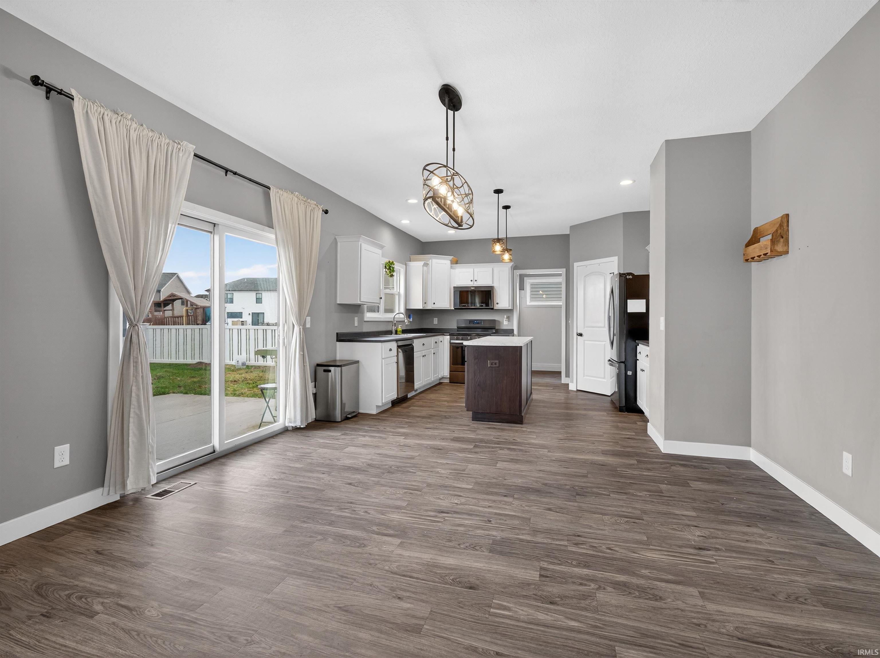 962 Casting Road Huntertown, IN 46748 - Photo 11 of 36