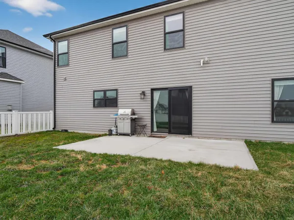 $425,000 | 962 Casting Road, Huntertown, IN 46748