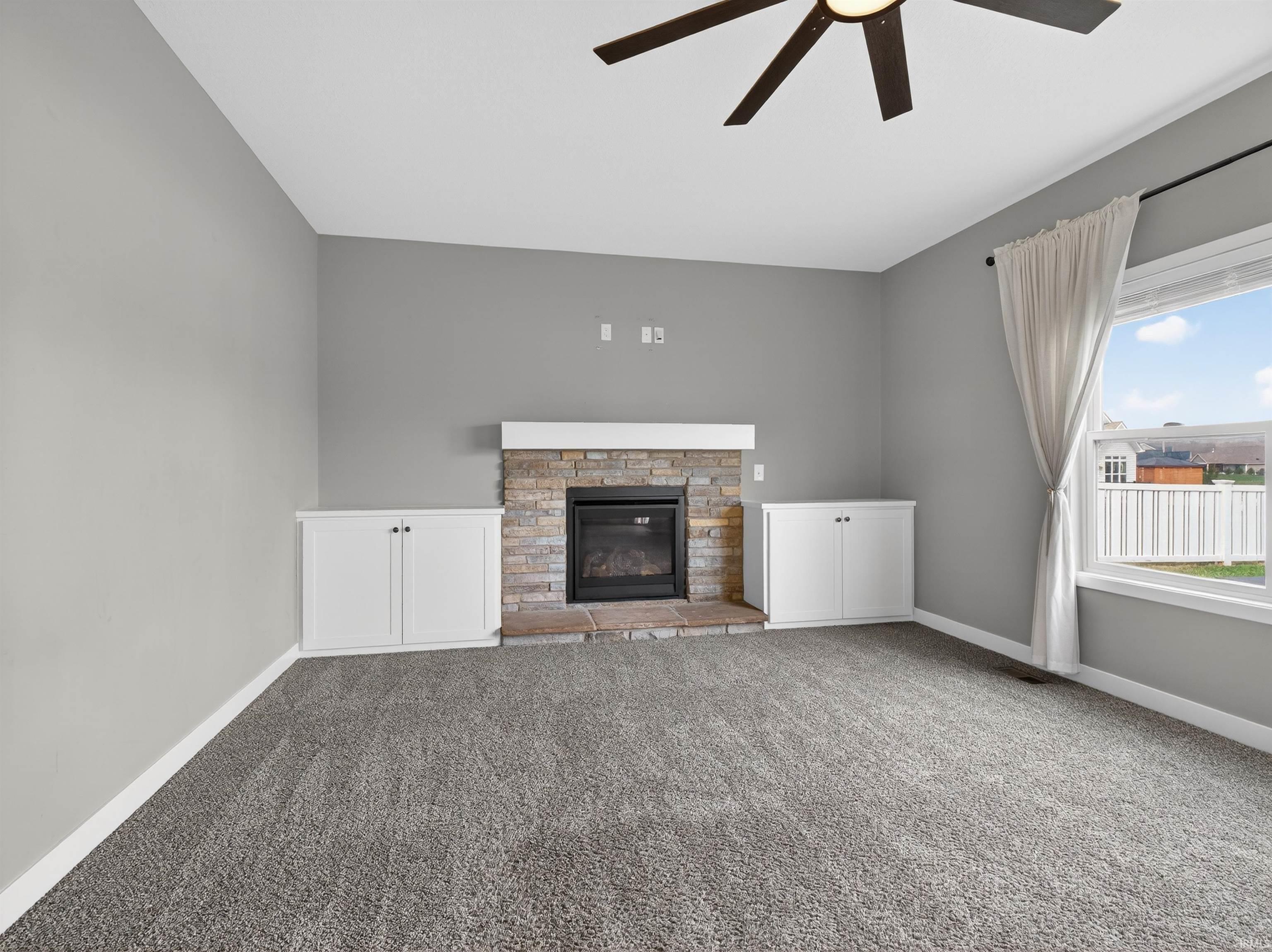 962 Casting Road Huntertown, IN 46748 - Photo 7 of 36