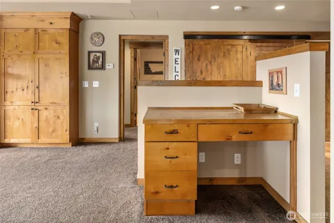 a view of a storage & utility room