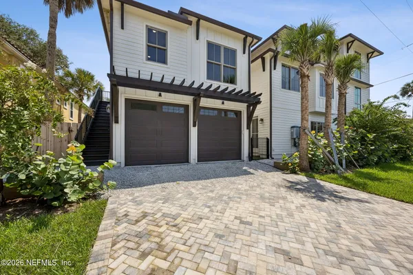 $3,500 | 265 12th Street, Unit GARAGE, Atlantic Beach, FL 32233