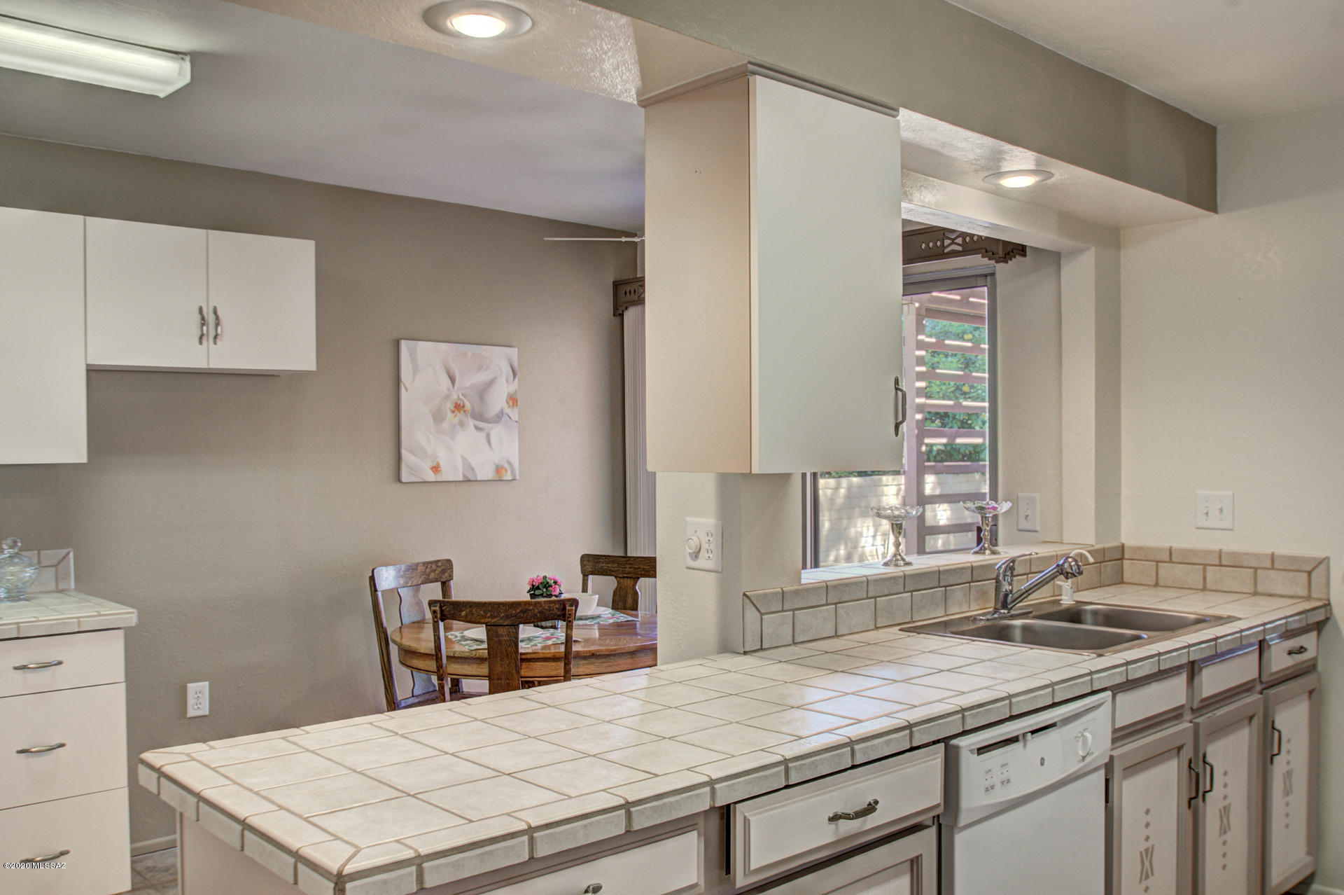 1408 North Rio-Aros Green Valley, AZ 85614 - Photo 12 of 27