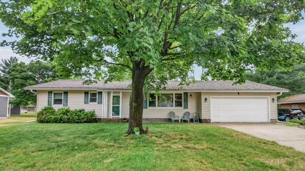 $325,000 | 1204 River Heights Road, Menomonie, WI 54751