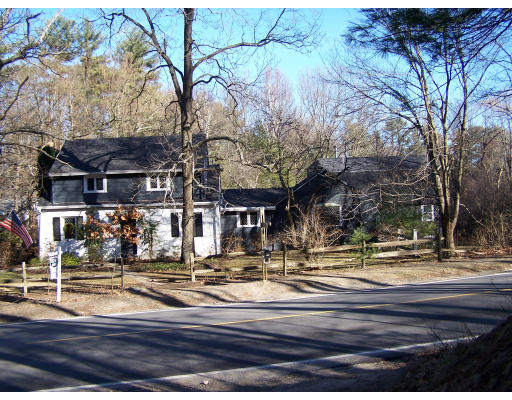3 Highland Road Boxford, MA 01921 - Photo 1 of 21