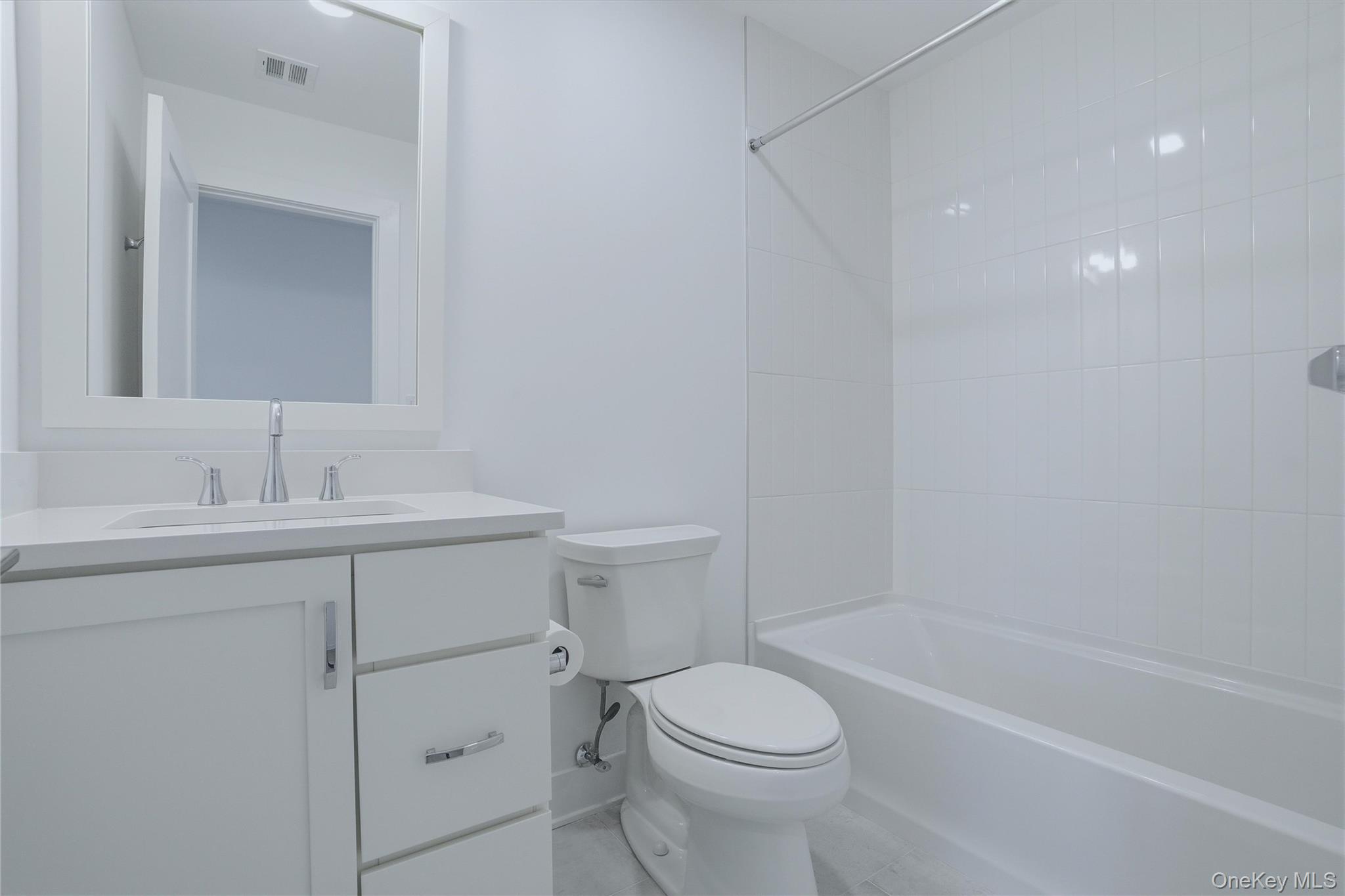 4010 Chestnut Rdg Road Fishkill, NY 12524 - Photo 31 of 43 Full bath in hallway