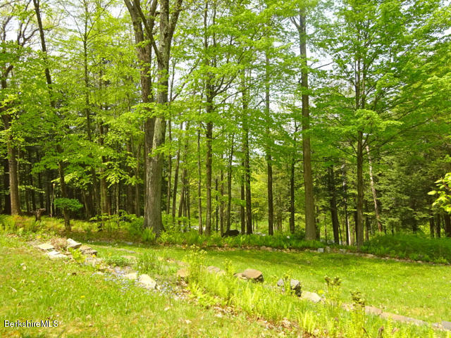 831 E Road Richmond, MA 01254 - Photo 9 of 19 DSC00628