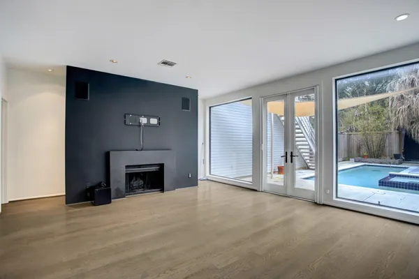 $4,900 | 1417 Harold Street, Unit B, Houston, TX 77006