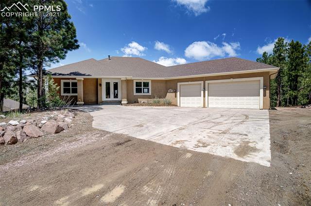 4430 Vale Road Colorado Springs, CO 80908 - Photo 3 of 10 Welcome to 4430 Vale Rd!