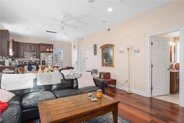 $1,650,000 | 374 Wickenden Street, Providence, RI 02903