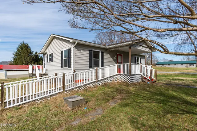 $214,000 | 107 South 2nd Street, Watauga, TN 37694