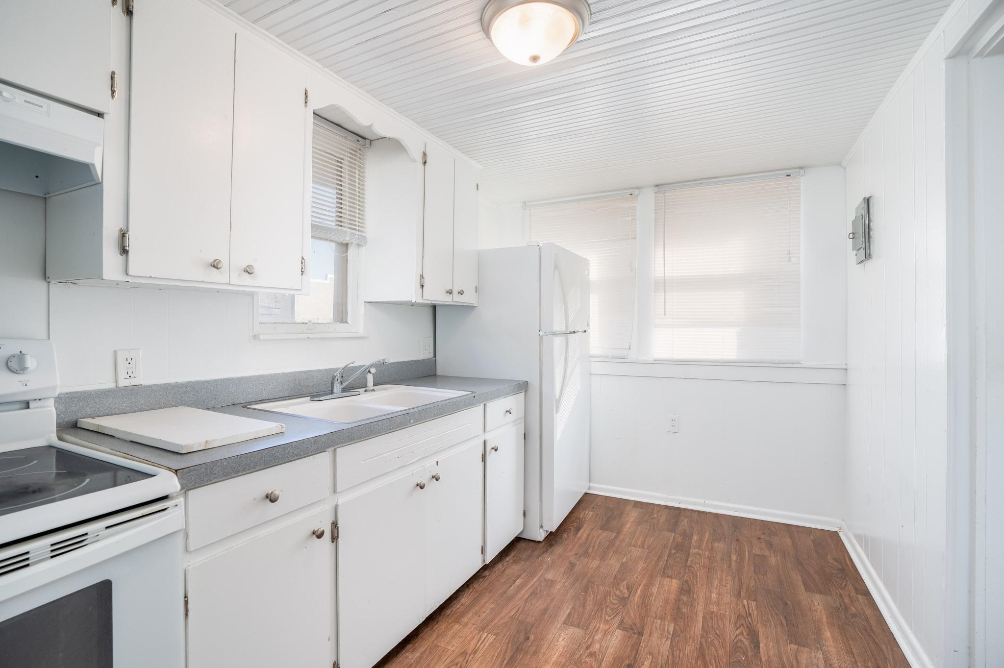 111 7th Street Conway Springs, KS 67031 - Photo 19 of 31