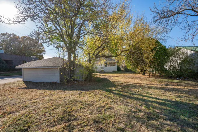 $69,900 | 111 7th Street, Conway Springs, KS 67031