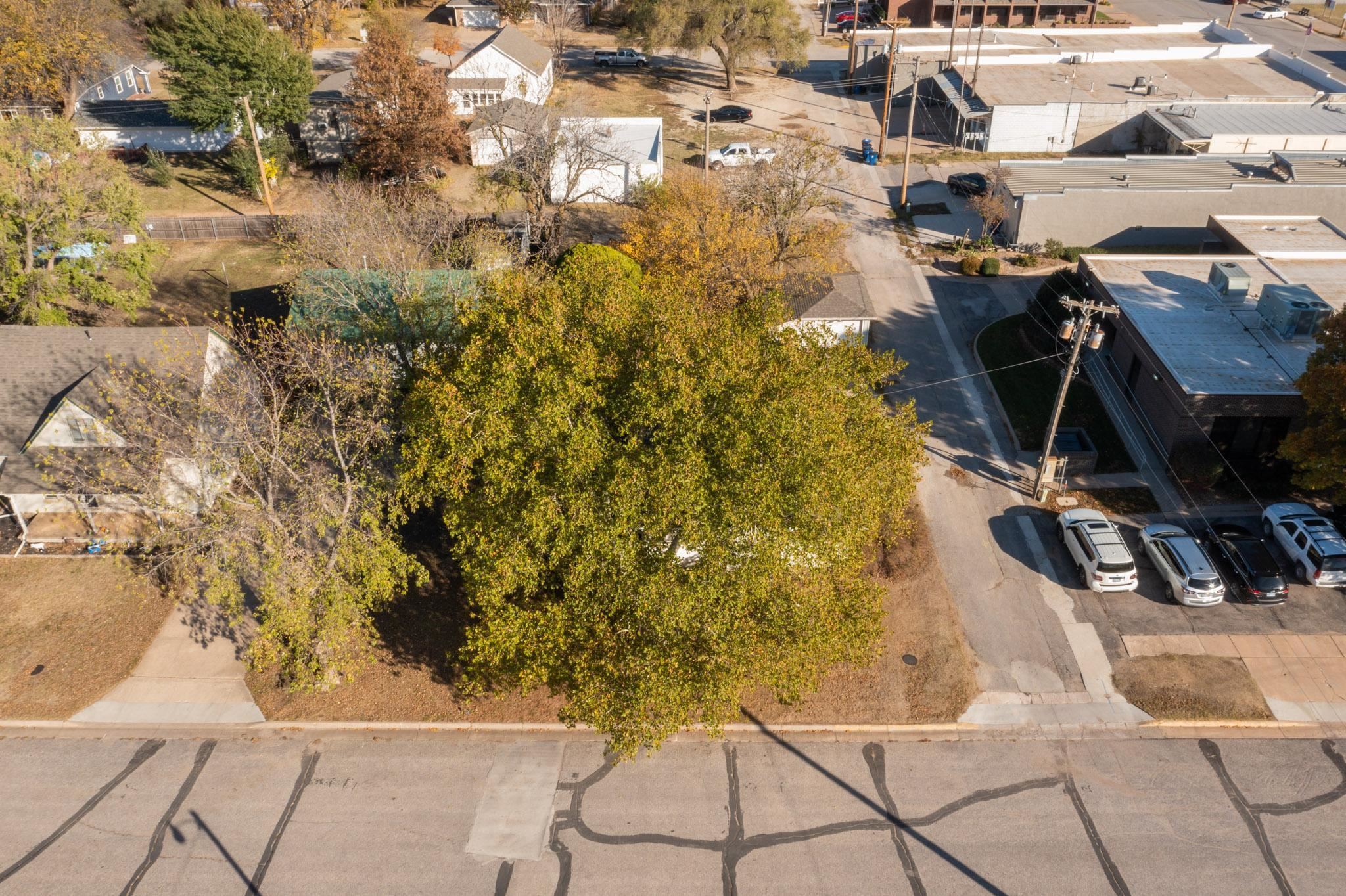 111 7th Street Conway Springs, KS 67031 - Photo 30 of 31