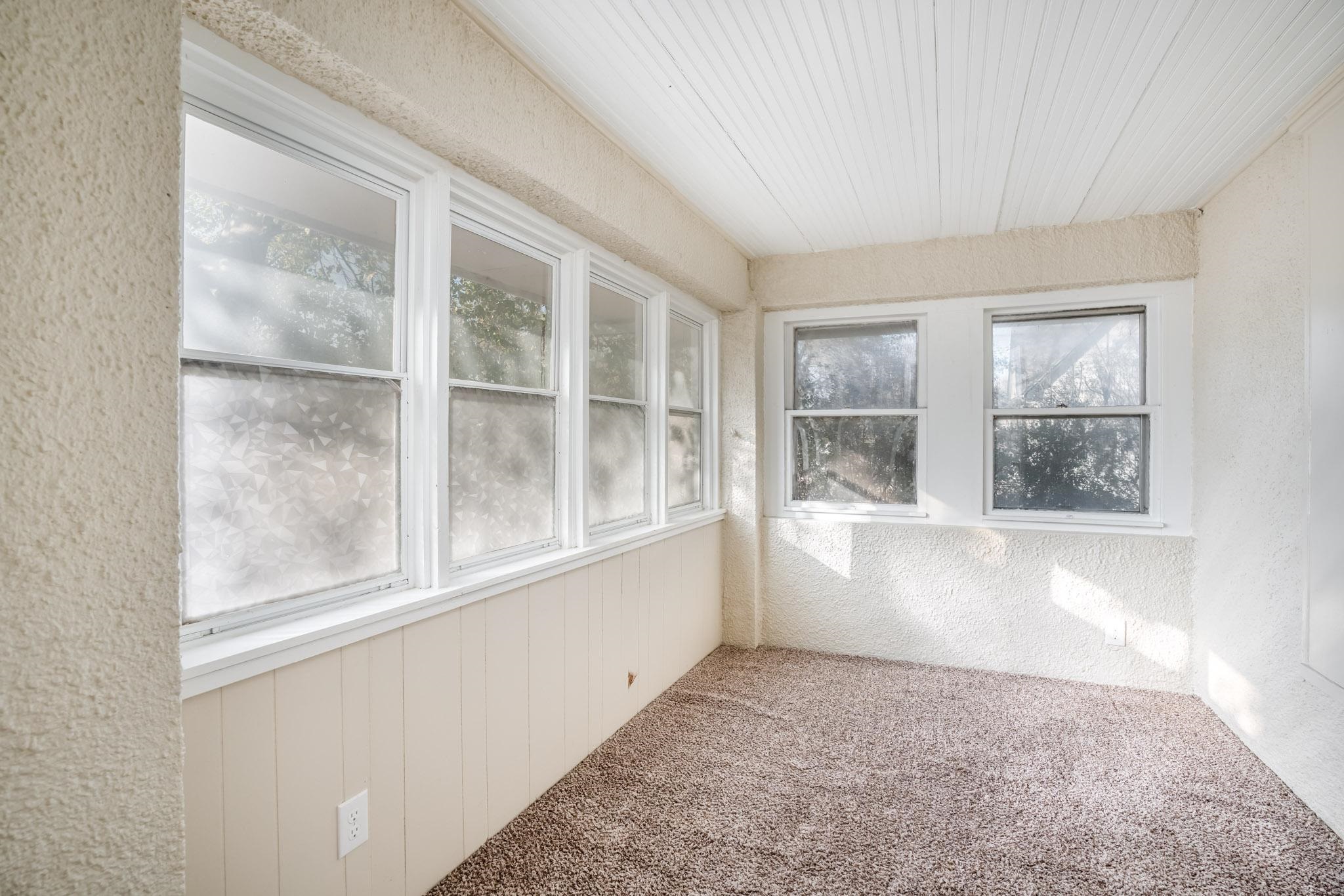 111 7th Street Conway Springs, KS 67031 - Photo 6 of 31