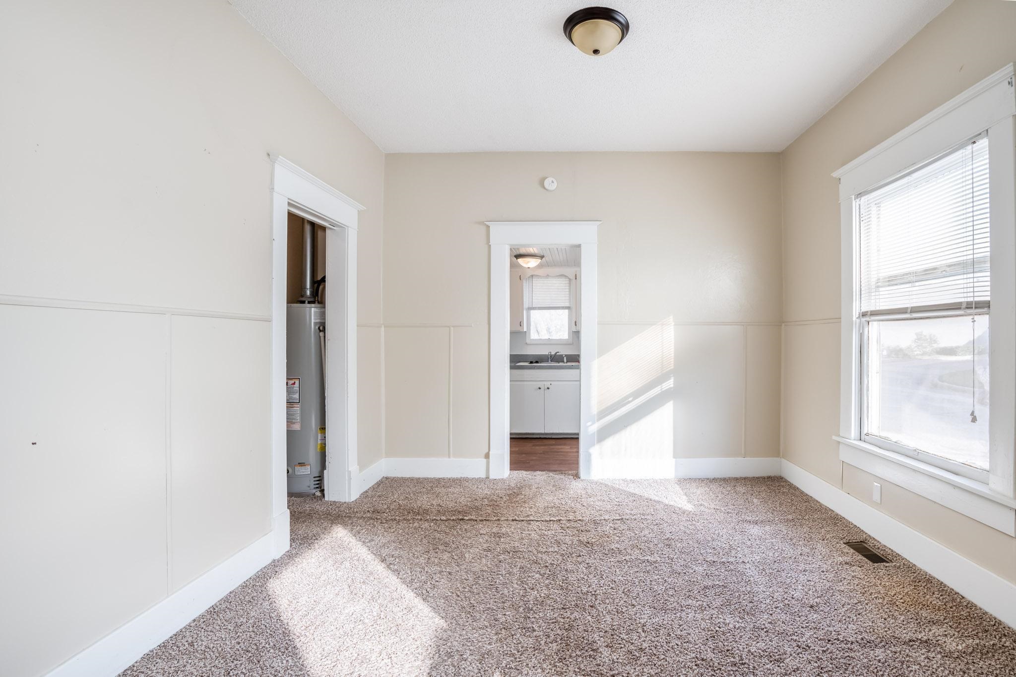 111 7th Street Conway Springs, KS 67031 - Photo 9 of 31