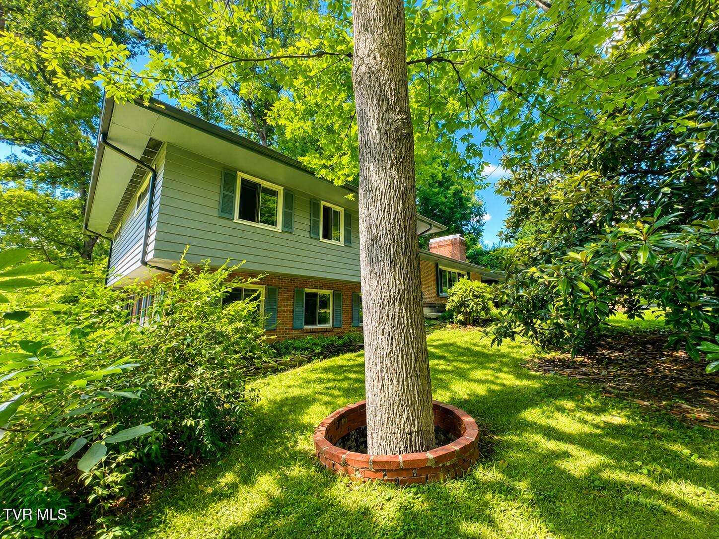 301 Hillside Road Johnson City, TN 37601 - Photo 33 of 34 Property Image