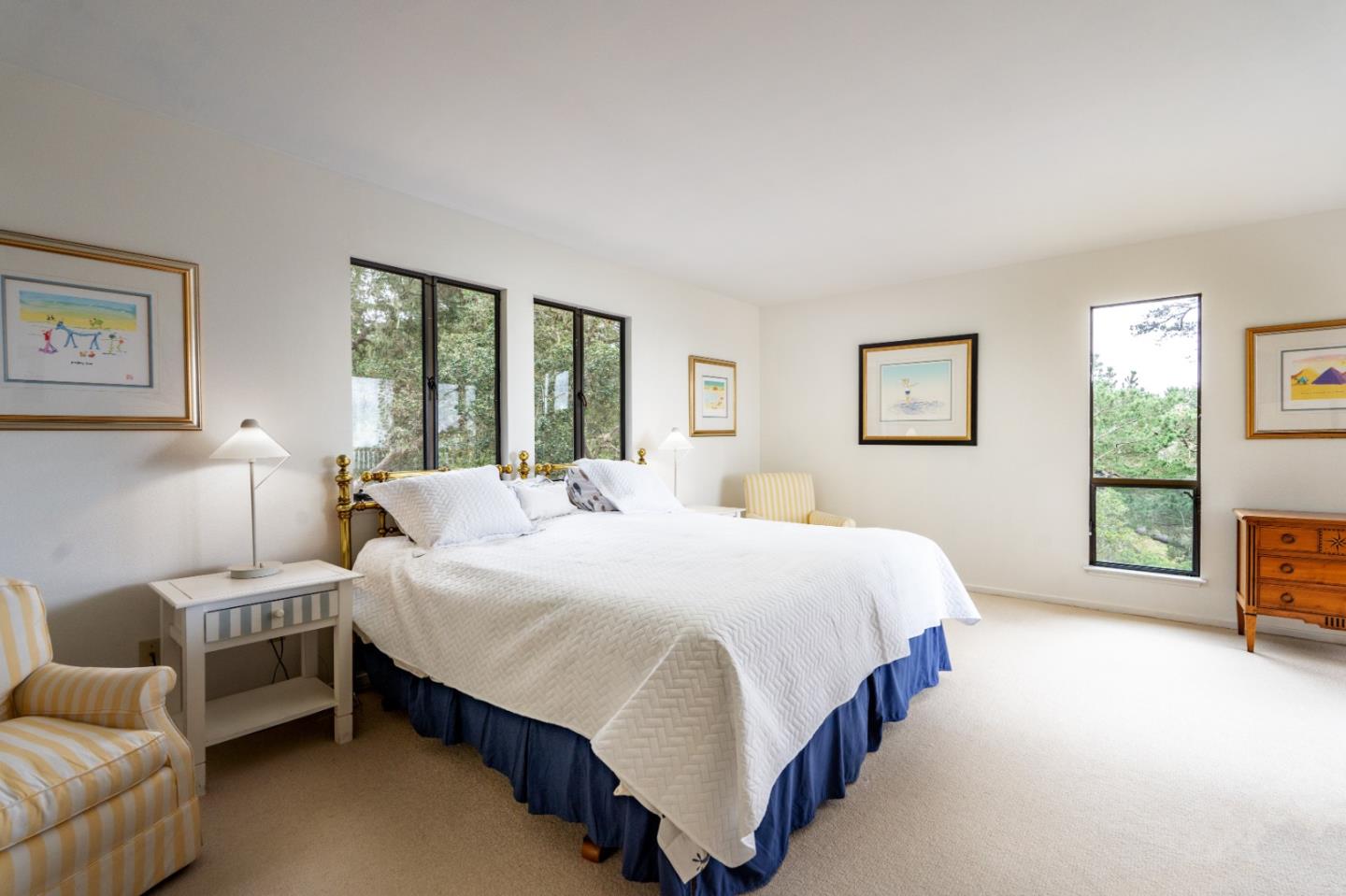 219 Peter Pan Road Carmel, CA 93923 - Photo 23 of 33 a bedroom with a bed and a couch