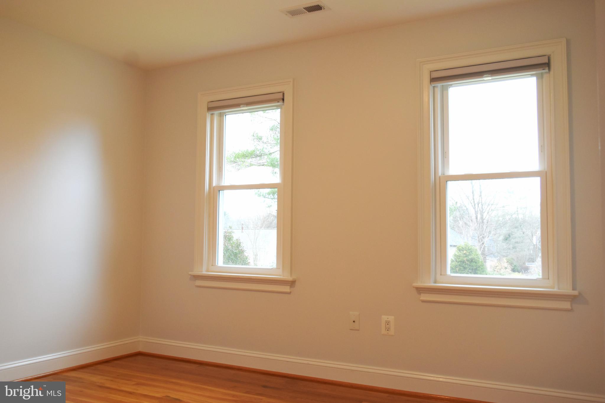 11514 Seven Locks Road Potomac, MD 20854 - Photo 39 of 72 an empty room with a window