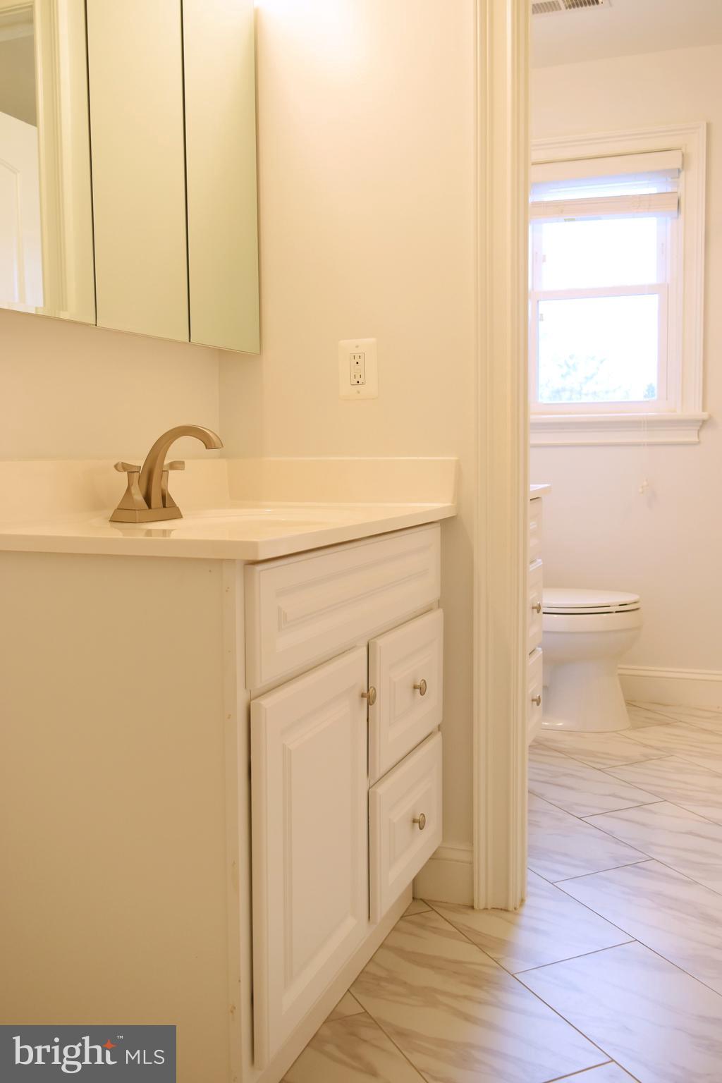 11514 Seven Locks Road Potomac, MD 20854 - Photo 50 of 72 Hall Bath