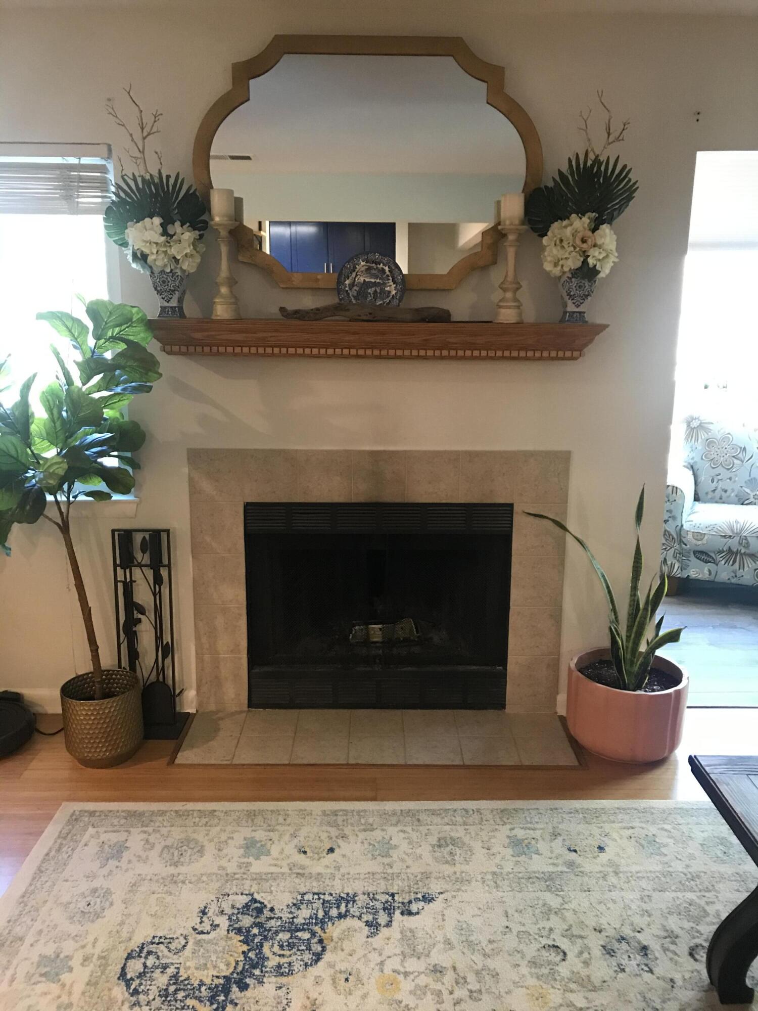 264 Alexandra Drive, Unit 13 Mount Pleasant, SC 29464 - Photo 1 of 15 D5389BEB-3193-4C8F-8F79-E2F42C638D31