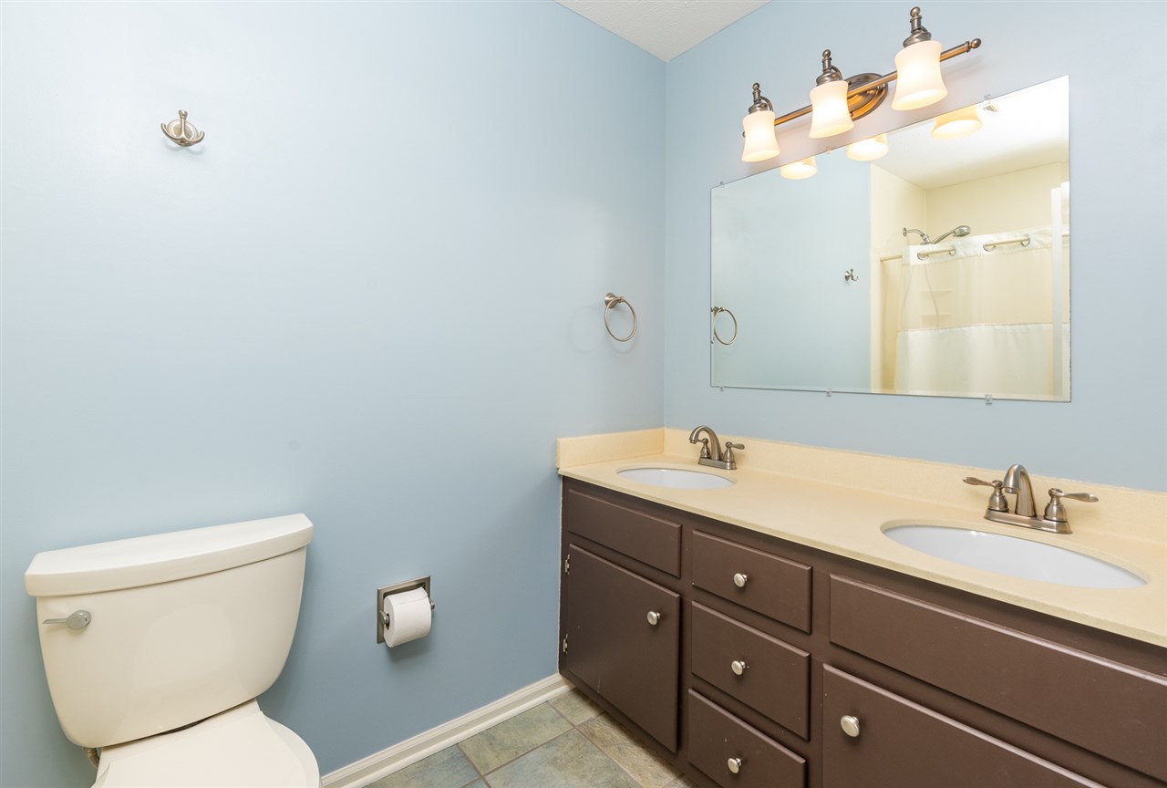 2500 Davis Road Waynesboro, VA 22980 - Photo 21 of 33 Gallery Image 21