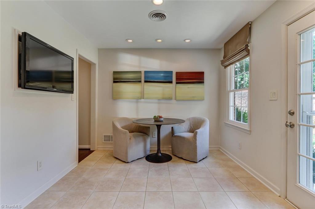 4903 Tower Road Greensboro, NC 27410 - Photo 9 of 26 Gallery Image 9