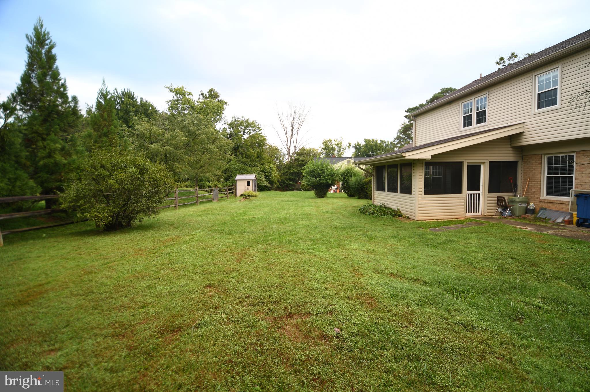 8405 Harker Drive Potomac, MD 20854 - Photo 8 of 10