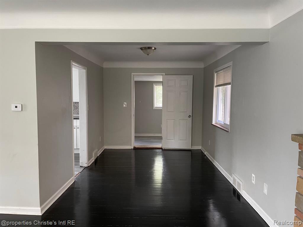 3445 Harvard Road Detroit, MI 48224 - Photo 5 of 13