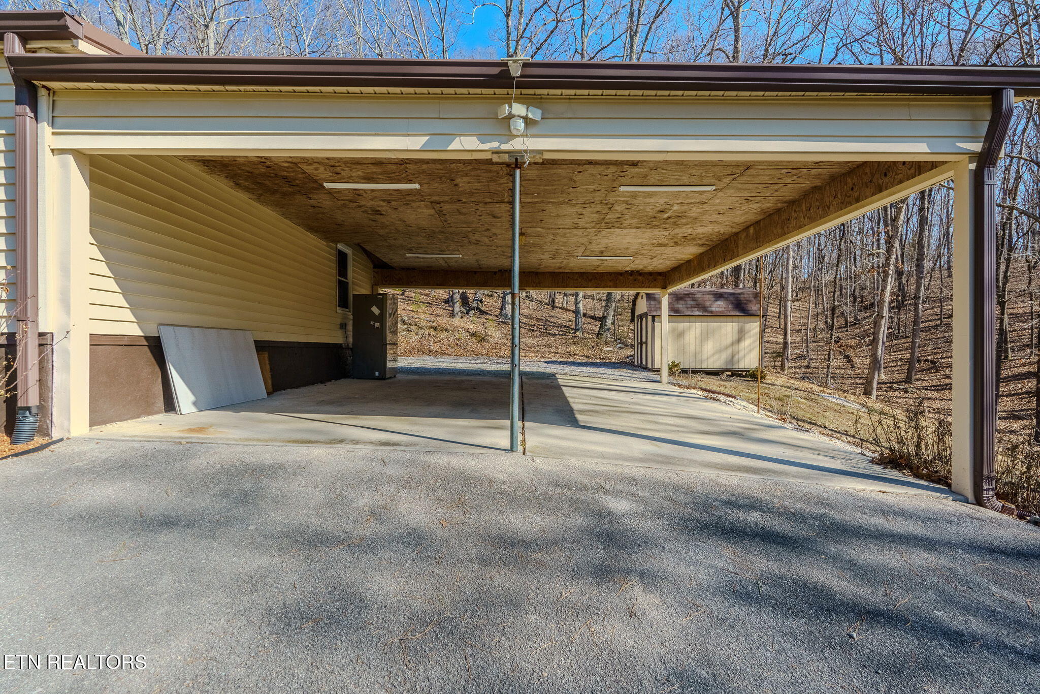 1710 Estes Road Loudon, TN 37774 - Photo 20 of 27 2 car carport