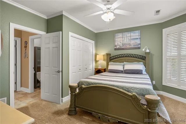 $949,900 | 228 East Lake Court, Sunrise Beach, MO 65079