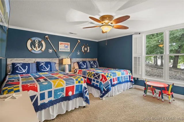 $949,900 | 228 East Lake Court, Sunrise Beach, MO 65079