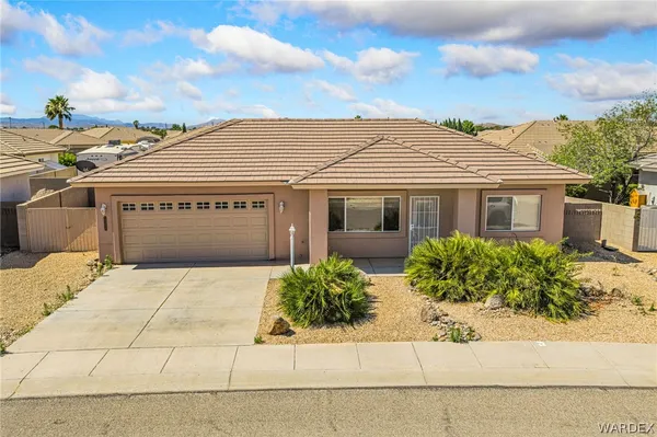 $204,900 | 2368 Graystone Drive, Kingman, AZ 86409