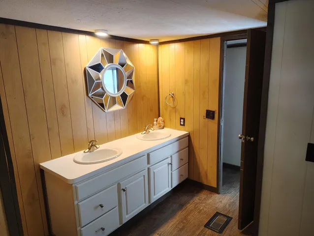 $35,000 | 3442 Caberfae Street Northwest, Unit 378, Grand Rapids, MI 49544