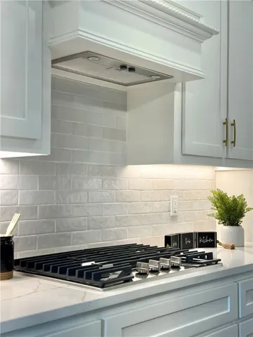 a close view of stove top oven