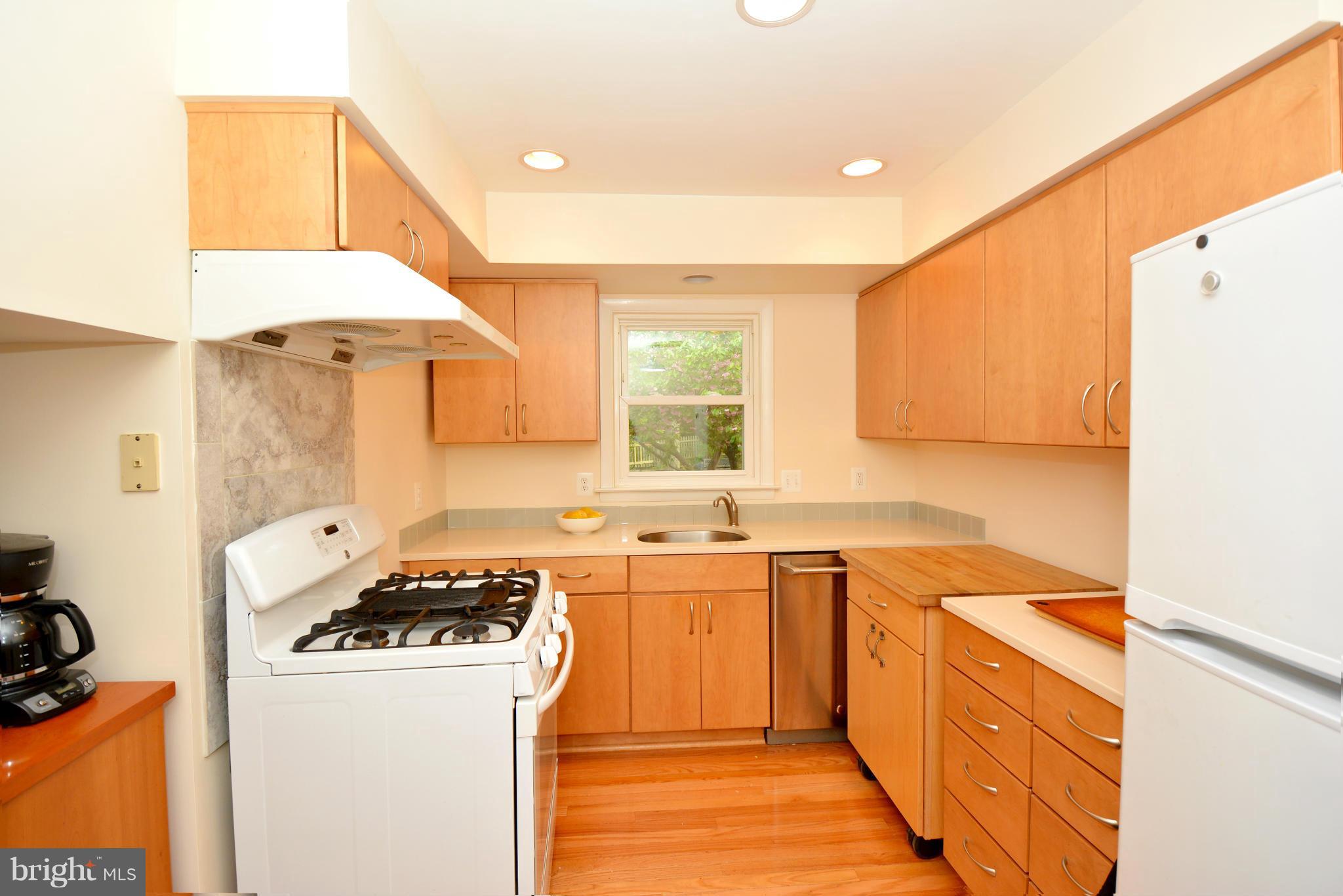 1710 Cedar Park Road Annapolis, MD 21401 - Photo 14 of 30 Lots of storage in this kitchen!