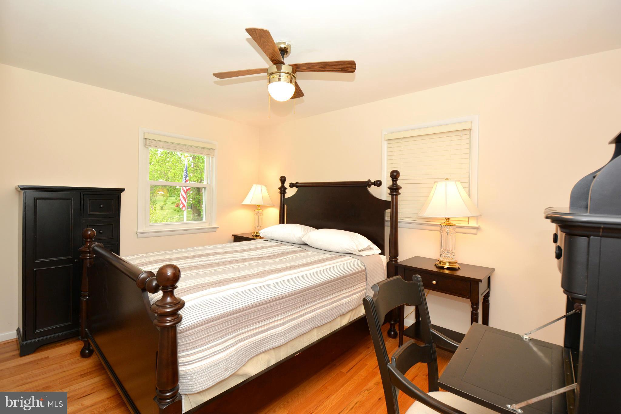 1710 Cedar Park Road Annapolis, MD 21401 - Photo 22 of 30 Large front bedroom is bright and spacious