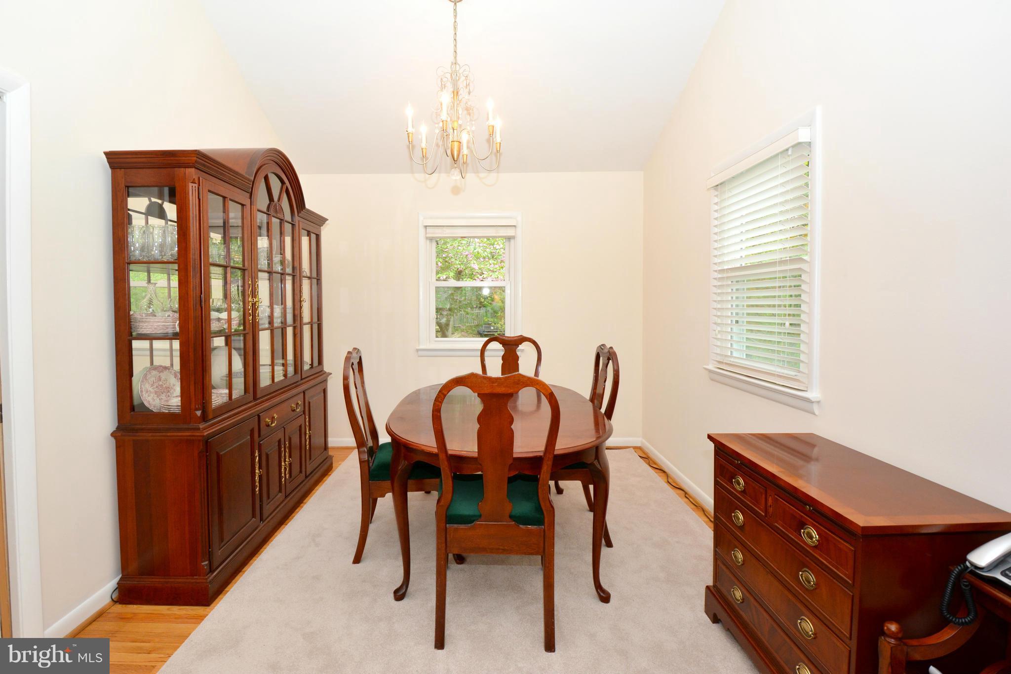 1710 Cedar Park Road Annapolis, MD 21401 - Photo 8 of 30 High ceilings make dining area more spacious