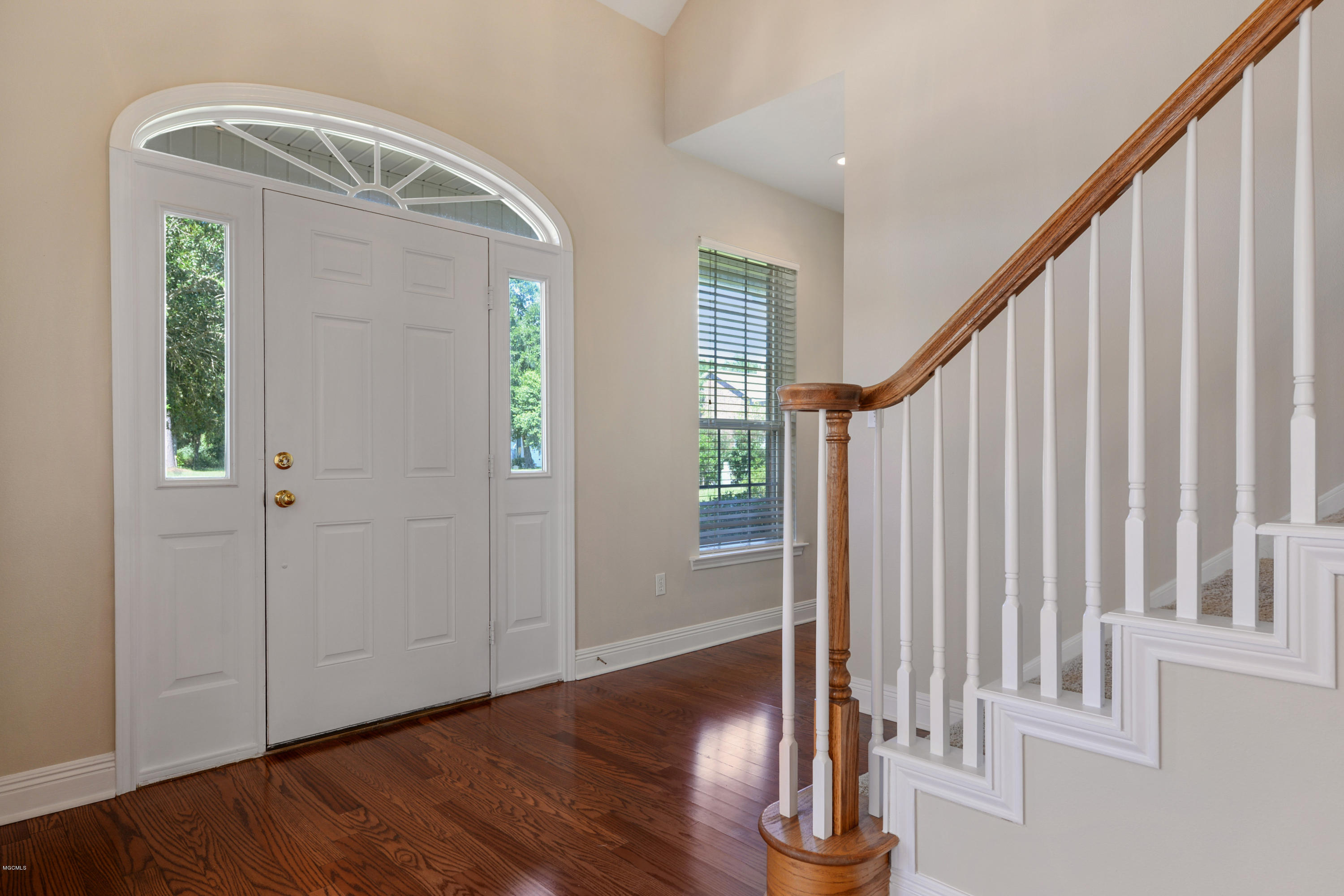 7813 Clamshell Avenue Ocean Springs, MS 39564 - Photo 3 of 35 003