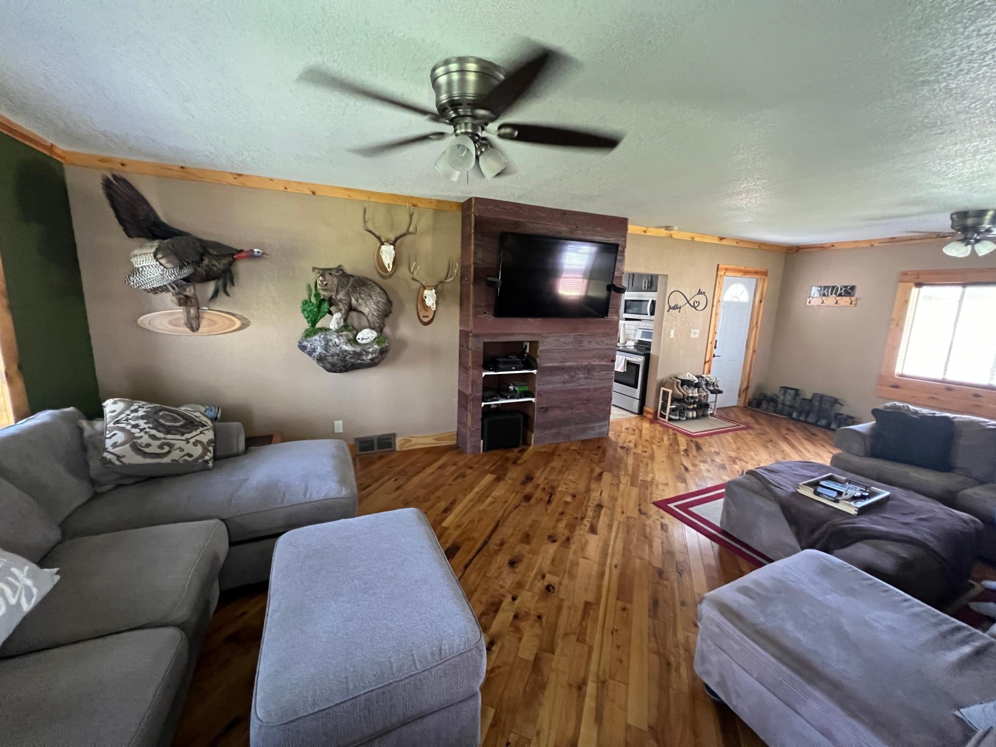 412 Allen Street Athens, WI 54411 - Photo 9 of 27 Gallery Image 9