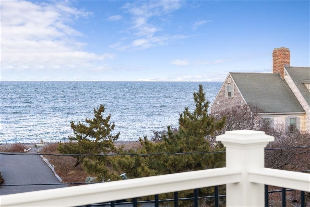 312 Jerusalem Road Cohasset, MA 02025 - Photo 8 of 37 Gallery Image 8