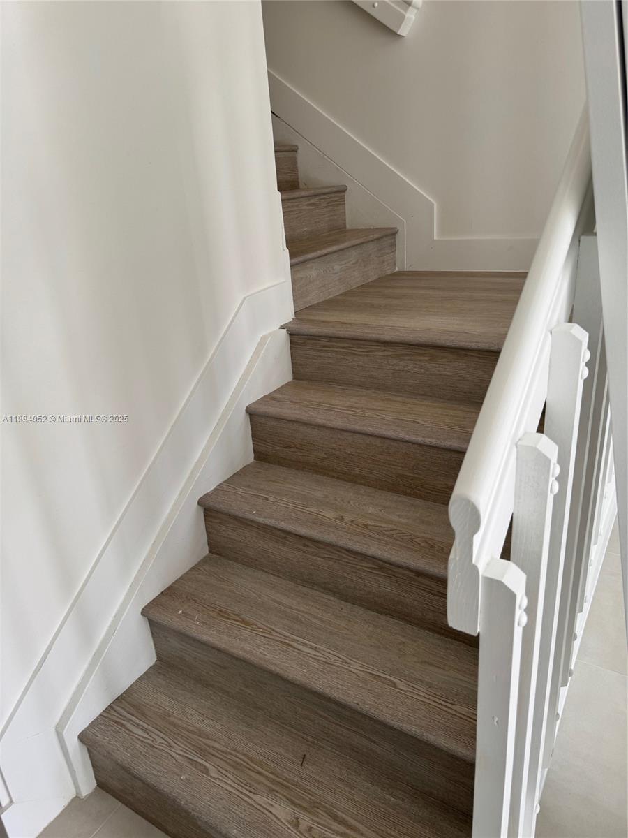 18951 Southwest 344th Terrace Homestead, FL 33034 - Photo 10 of 14 a view of entryway