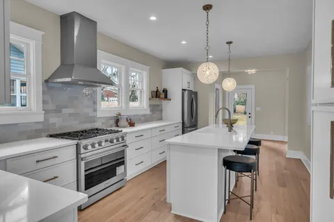 $1,039,900 | 921 North 14th Street, Nashville, TN 37206