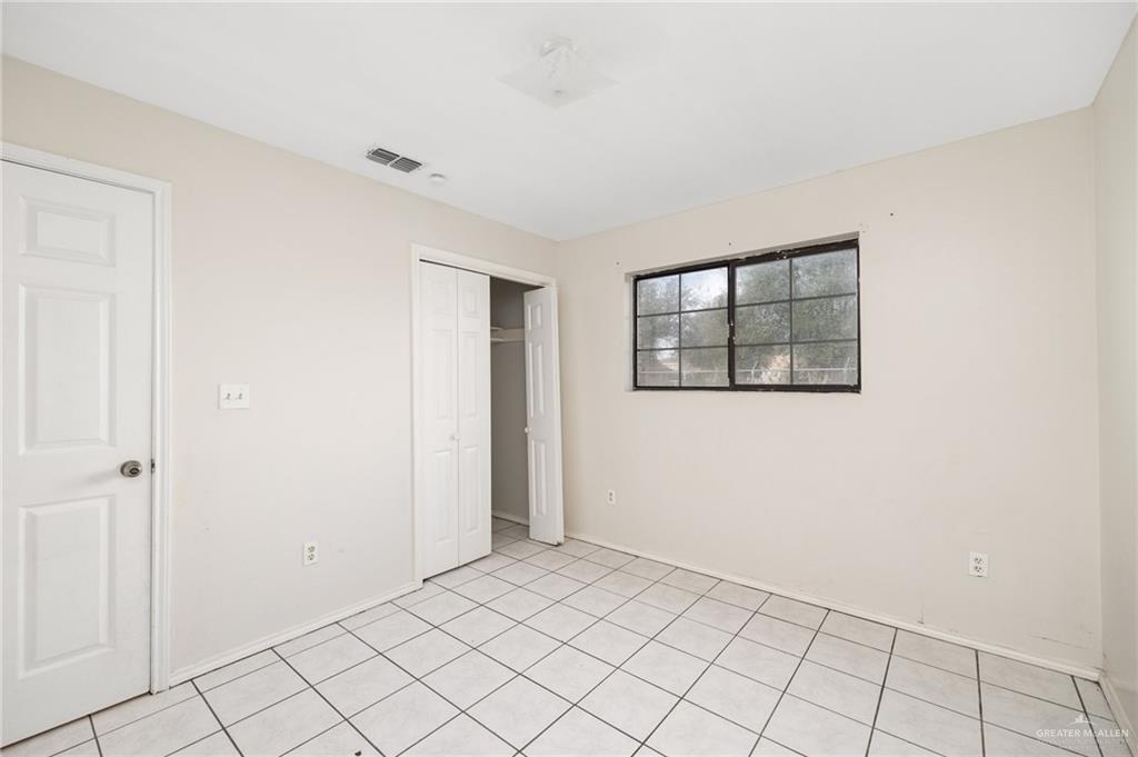 201 Fresno Avenue Roma, TX 78584 - Photo 7 of 20