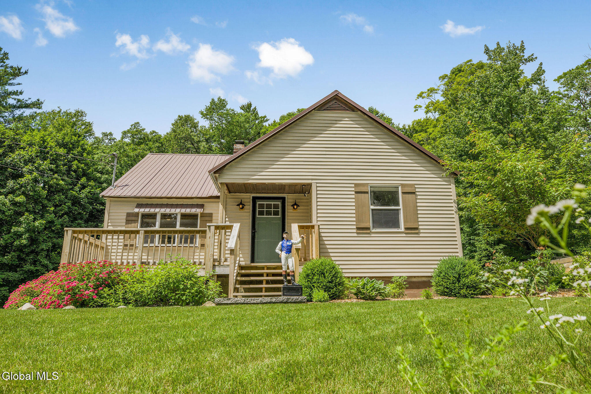5867 Sacandaga Road Galway, NY 12074 - Photo 7 of 40 5867SacandagaEXTERIOR-16