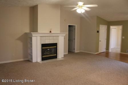 308 Wales Run Road Mount Washington, KY 40047 - Photo 3 of 48 Greatroom