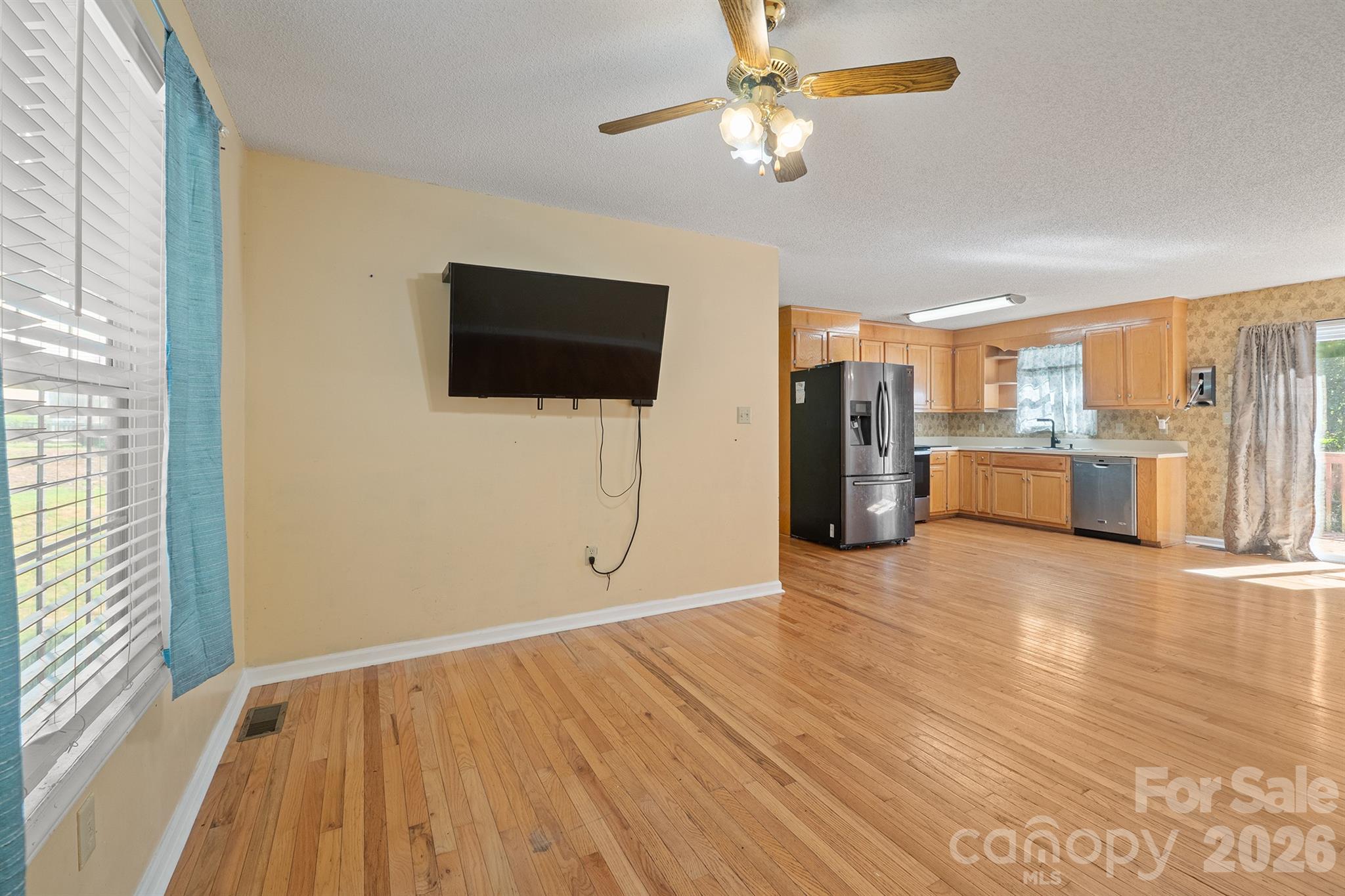 3234 Smokey Lane Lenoir, NC 28645 - Photo 8 of 35 Gallery Image 8