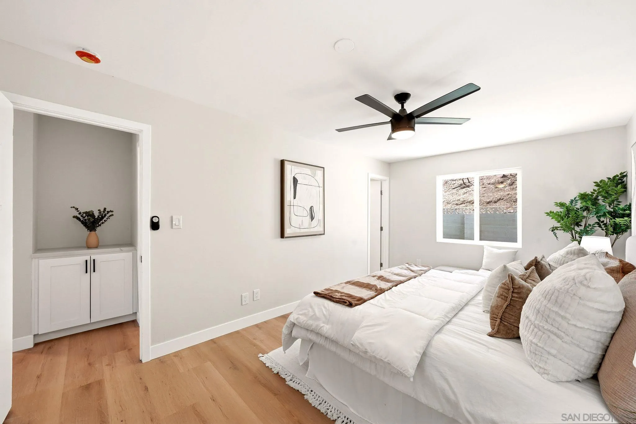 1518 Enfield Street Spring Valley, CA 91977 - Photo 15 of 34 Gallery Image 15