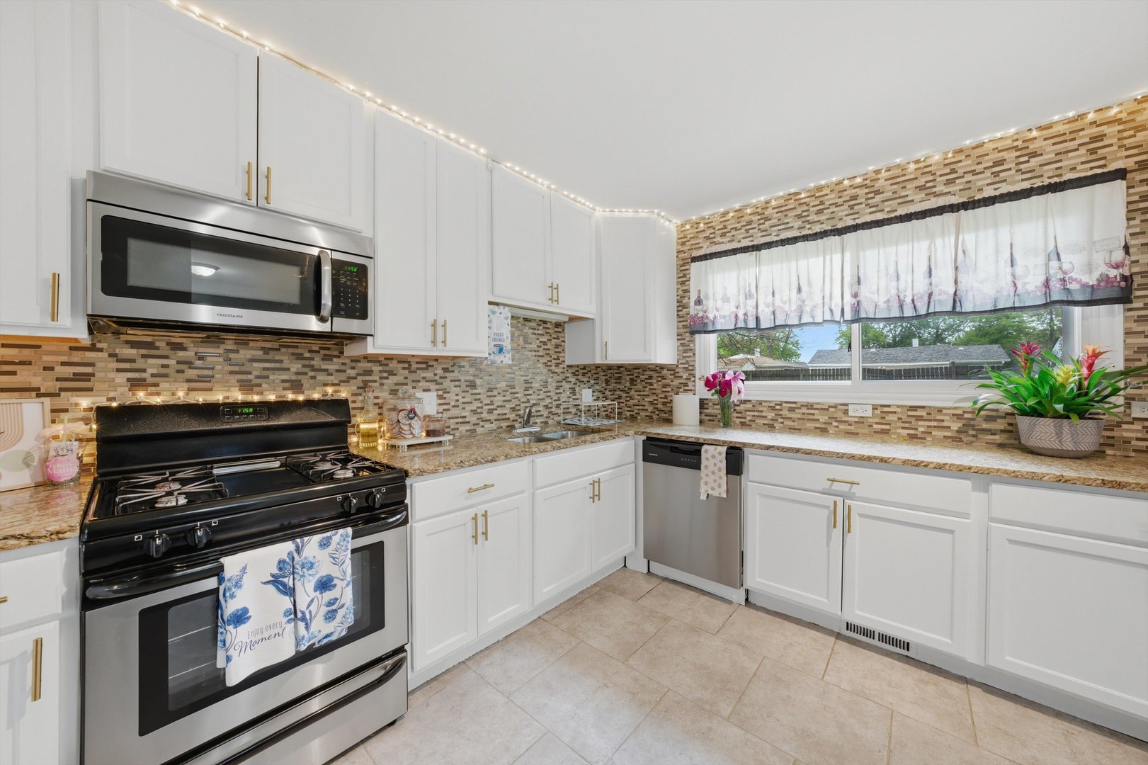 17242 Community Street Lansing, IL 60438 - Photo 5 of 18