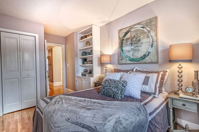$1,180,000 | 356 Marlborough Street, Unit 4, Boston, MA 02115